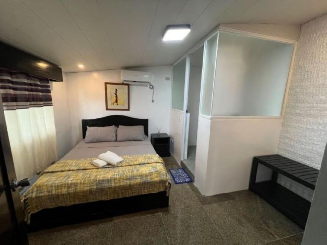 Casa Cecilia Hotel Bantay Buitenkant foto